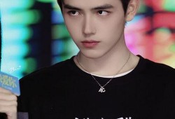 张小寒最新爆料知性女星,知性女星背后的故事与魅力